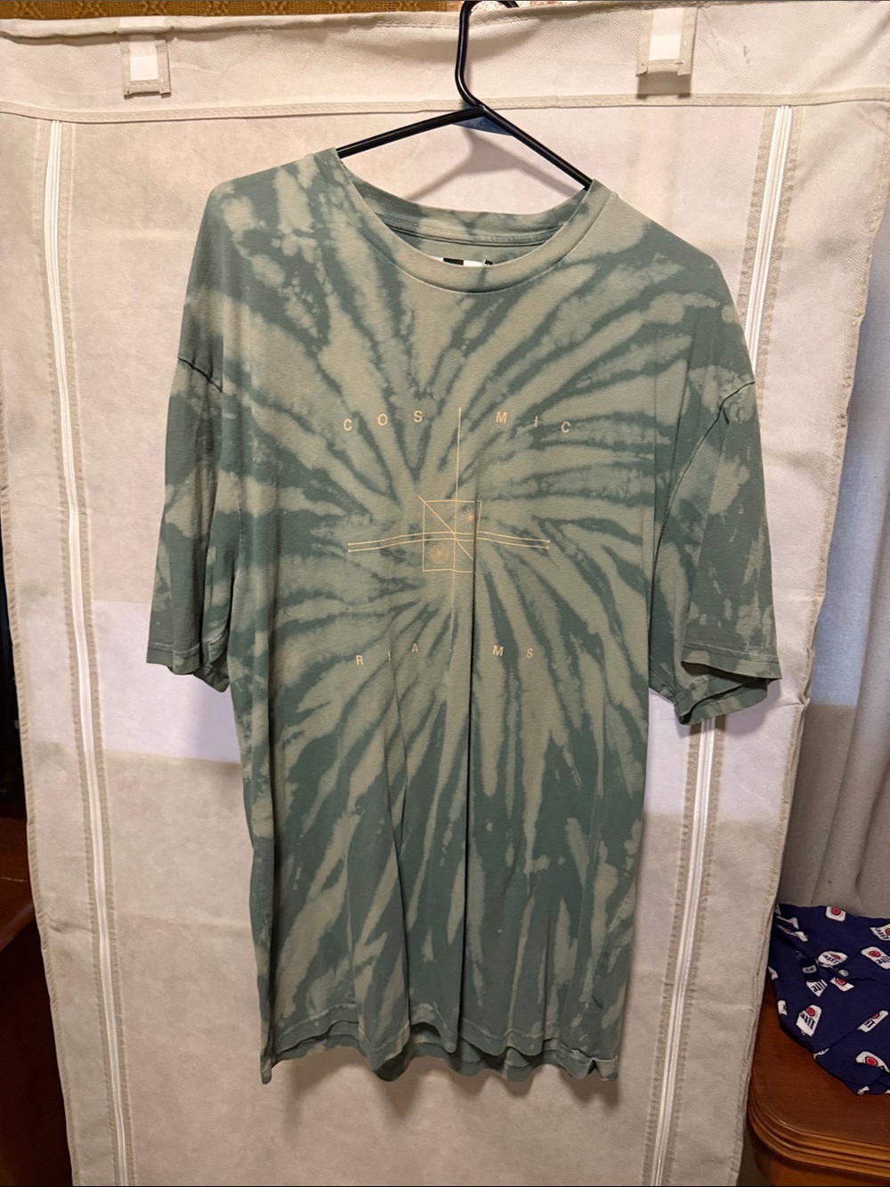 Topman Sage Green Tie-Dye Graphic Crew T-Shirt